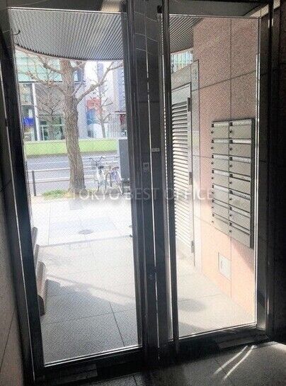 エントランスホール