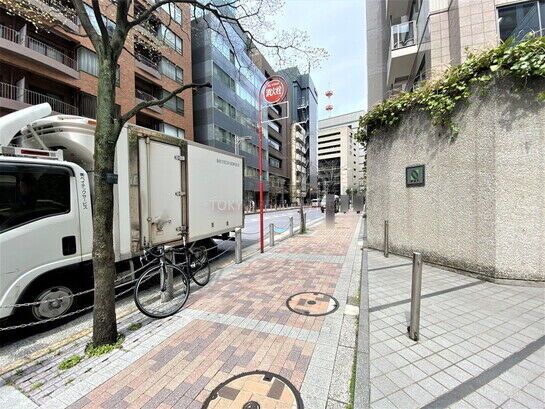 ビル周辺風景④