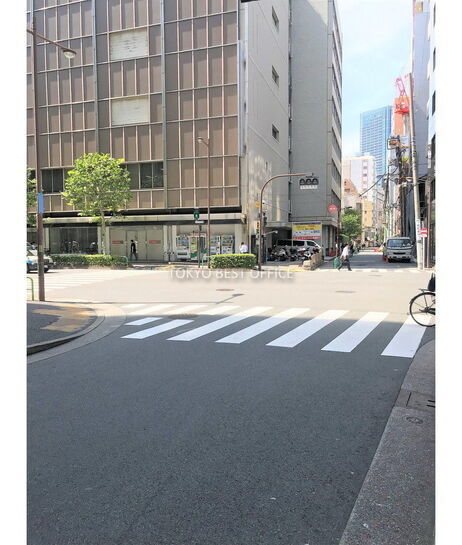 ビル周辺風景③