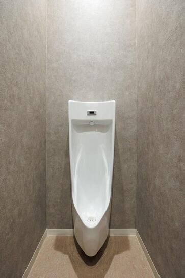 男性トイレ