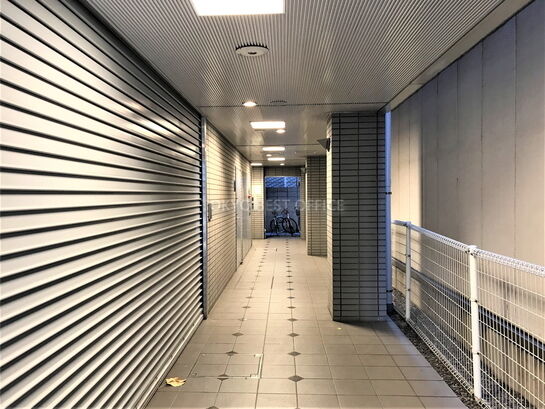 エントランスホール①