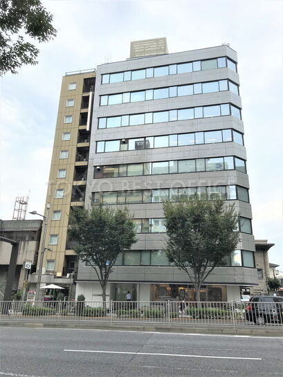 興和日東ビル外観①