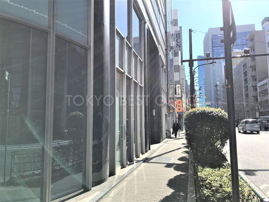 ビル周辺風景③