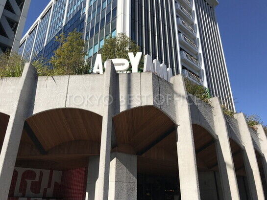 ビルエントランス①