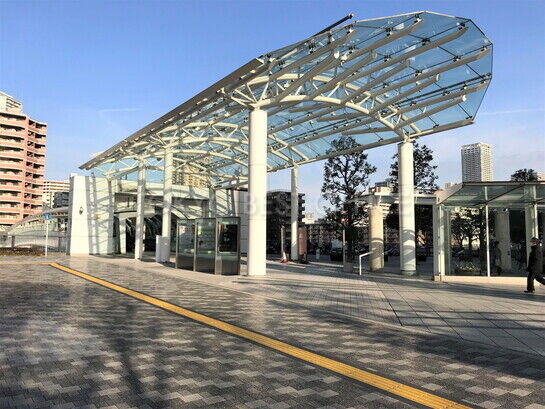 トリトンブリッジ