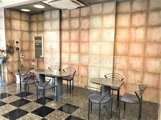 エントランスホール①