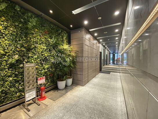 エレベーターホール①