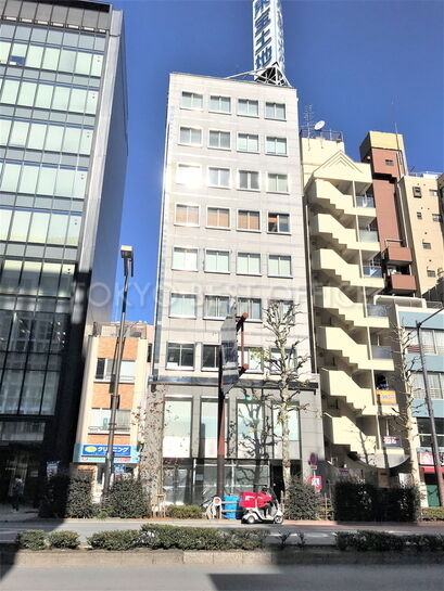 高橋ビル(神田神保町)外観①