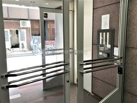 エントランスホール