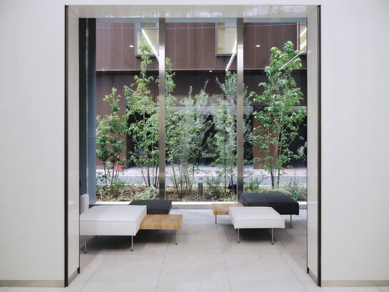 1階ウェイティングラウンジ