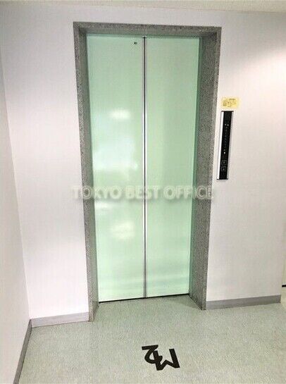 エレベーター①