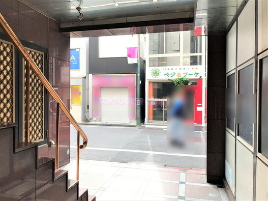 エントランスホール②