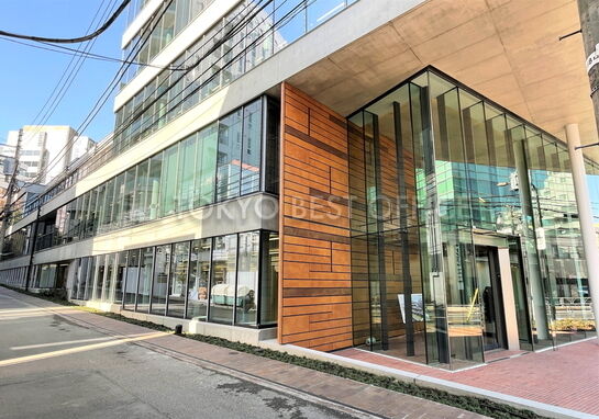 エントランス・1階付近