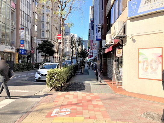 ビル周辺風景②