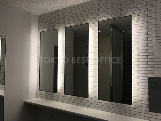 女性用トイレ⑥