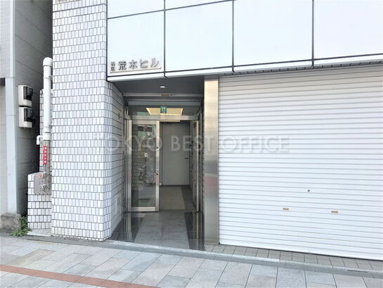 ビルエントランス①