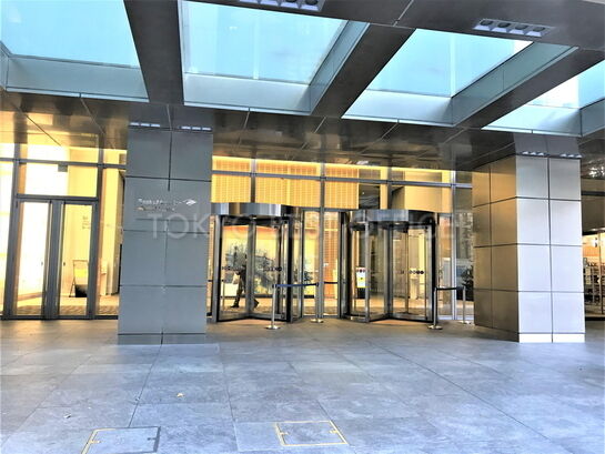 ビルエントランス②