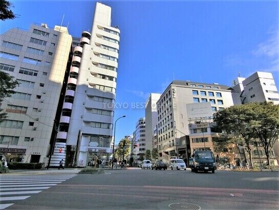 ビル周辺風景③