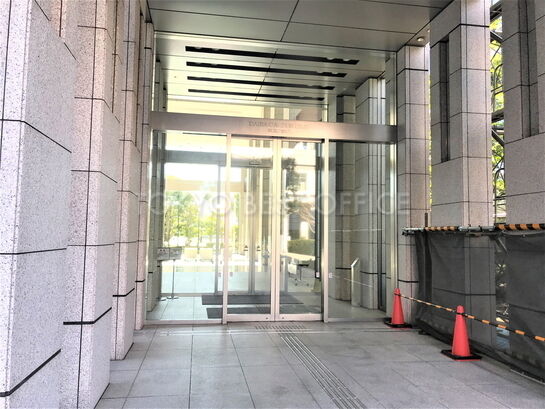 ビルエントランス⑤