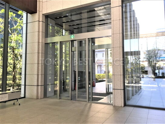 エントランスホール②