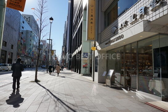 ビル周辺風景①