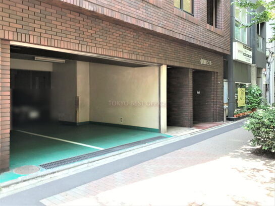 ビルエントランス②