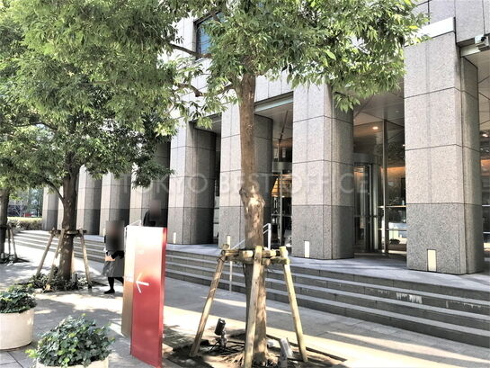 ビル周辺風景②