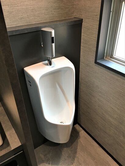 男性用トイレ