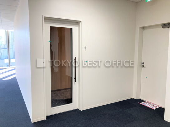 男性お手洗い入口