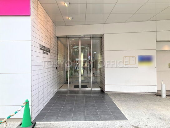 ビルエントランス①