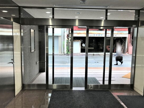 エントランスホール②
