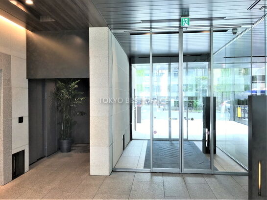 エントランスホール