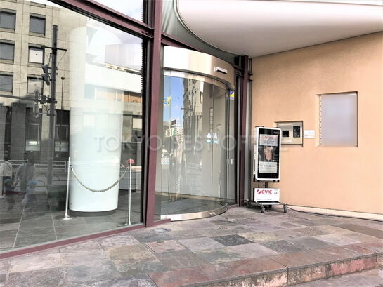 ビルエントランス③