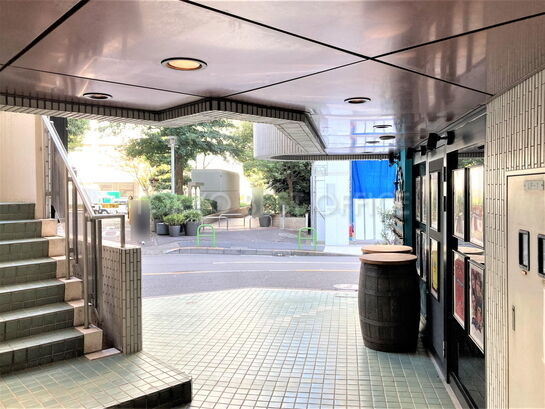 エントランスホール