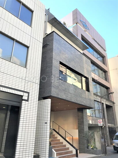 神田猿楽町スクエア外観②