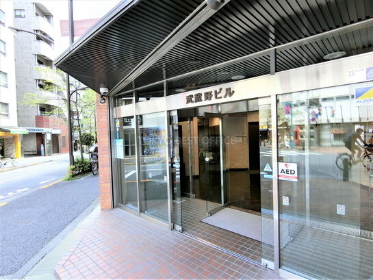 ビルエントランス②