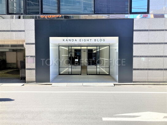 ビルエントランス(オフィス側)