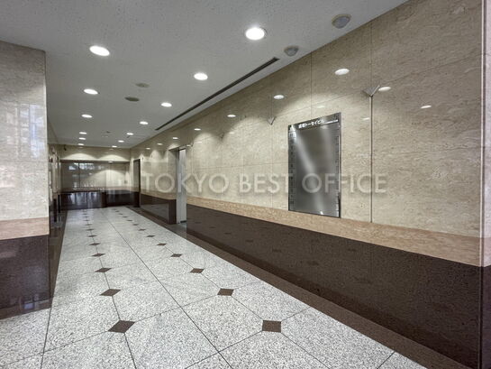 エントランスホール