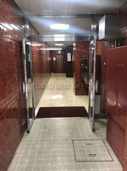 エントランスホール①