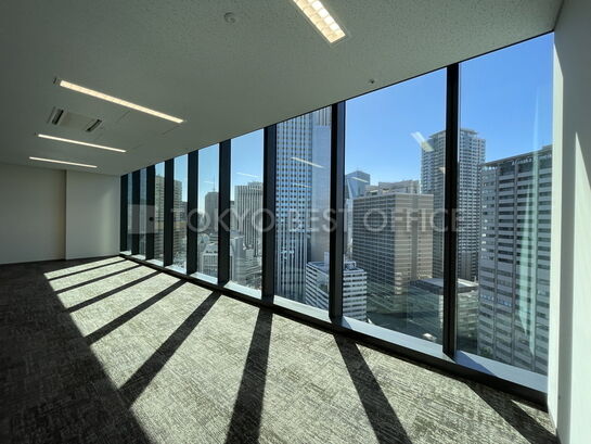 16階 コア内貸室