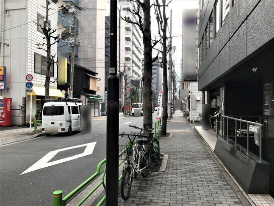 ビル周辺風景②