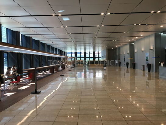 エントランスホール②