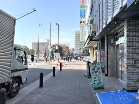 ビル周辺風景⑤