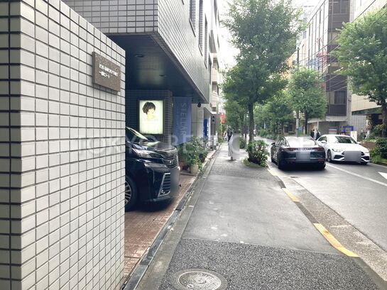 ビル周辺風景②