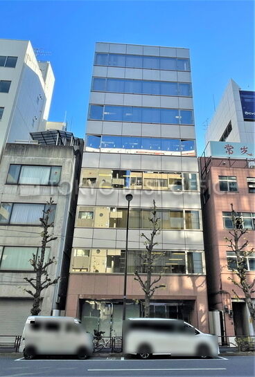 外観（大通り側）