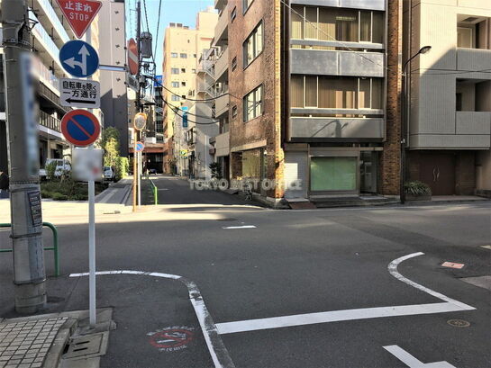 ビル周辺風景④