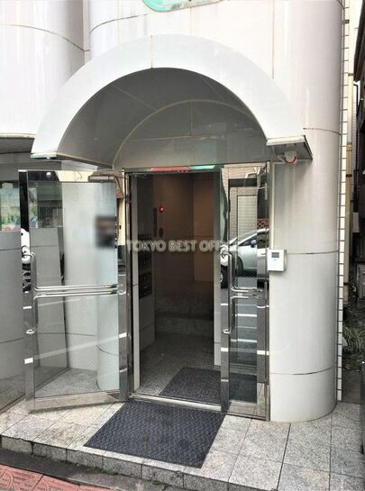 ビルエントランス