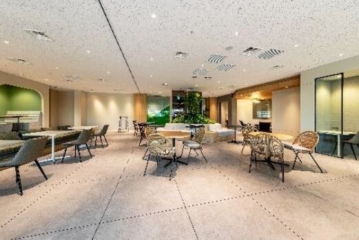 3階 共用ラウンジ