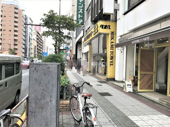 ビル周辺風景④