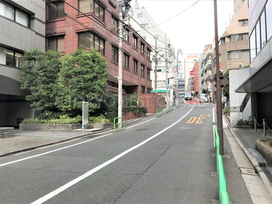 ビル周辺風景③